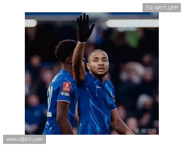 天空:切尔西拒放约恩森 上周伤 天空:切尔西拒放约恩森 上周伤