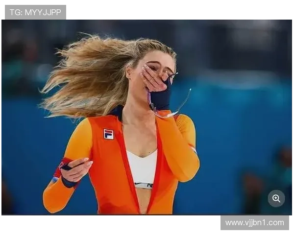 莱尔丹回应妆容争议坚持自我立场