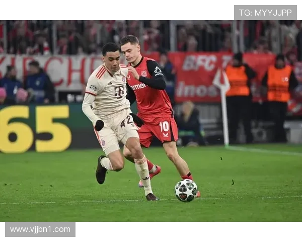 [德甲]奥尔莫精妙助攻 塞斯科头球梅开二度.